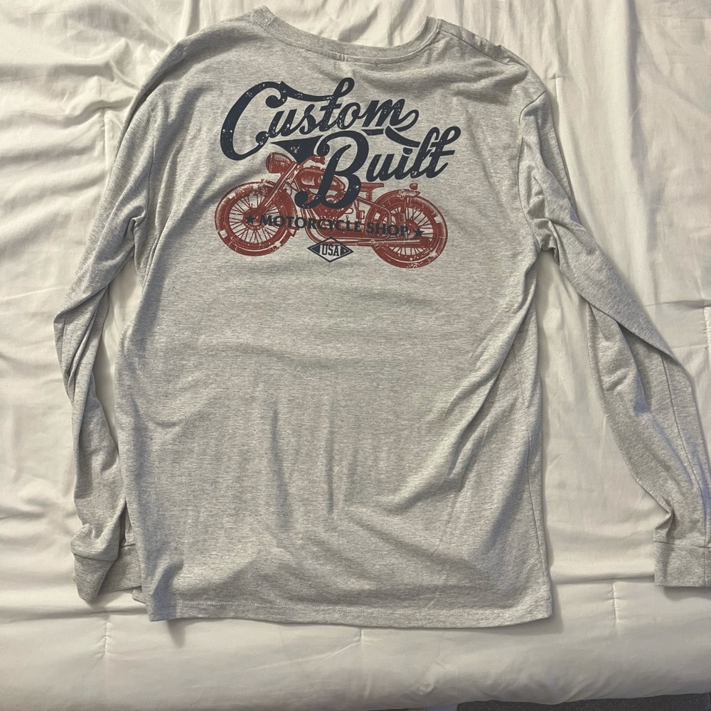 Heathered white long sleeve
